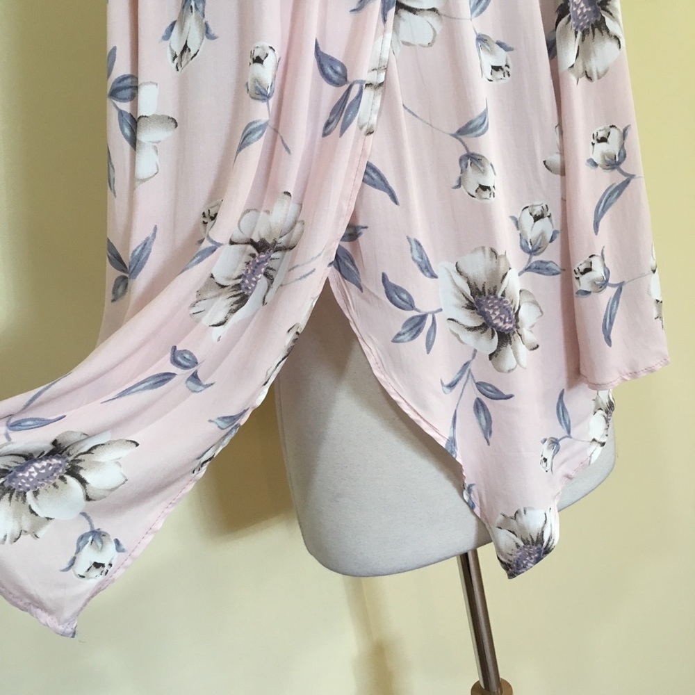 Split Back Off Shoulder Floral Top - Picture 7 of 7
